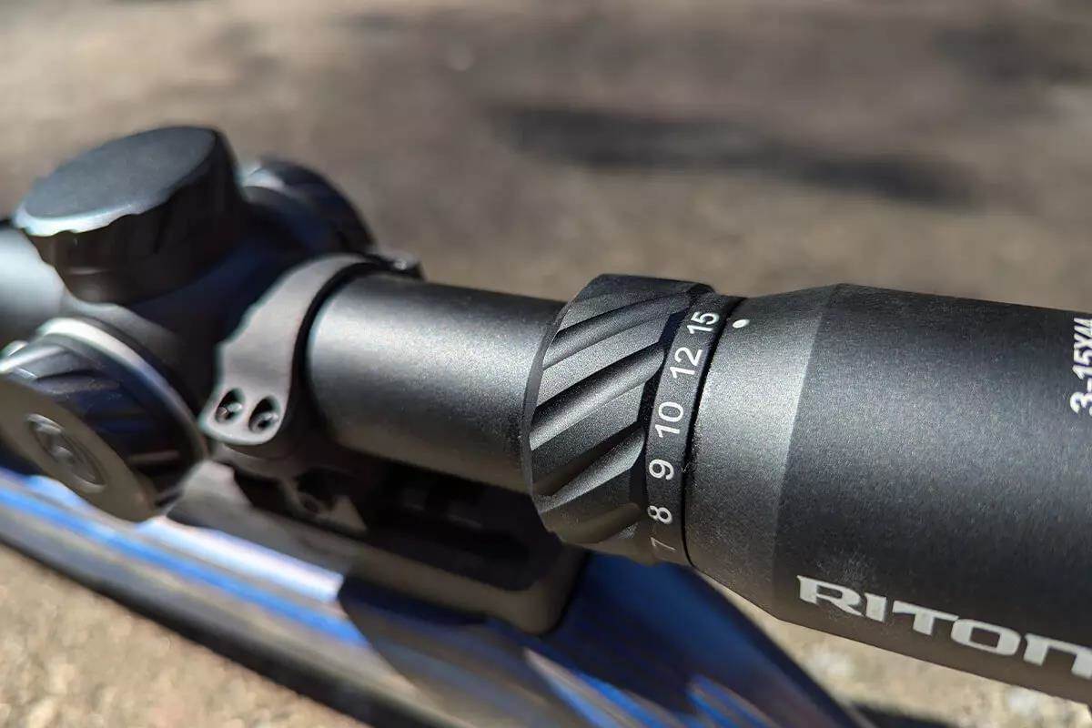 RITON OPTICS LIGHTWEIGHT HUNTING SCOPE 3 PRIMAL 3 - 15x44 LW SFP MOA